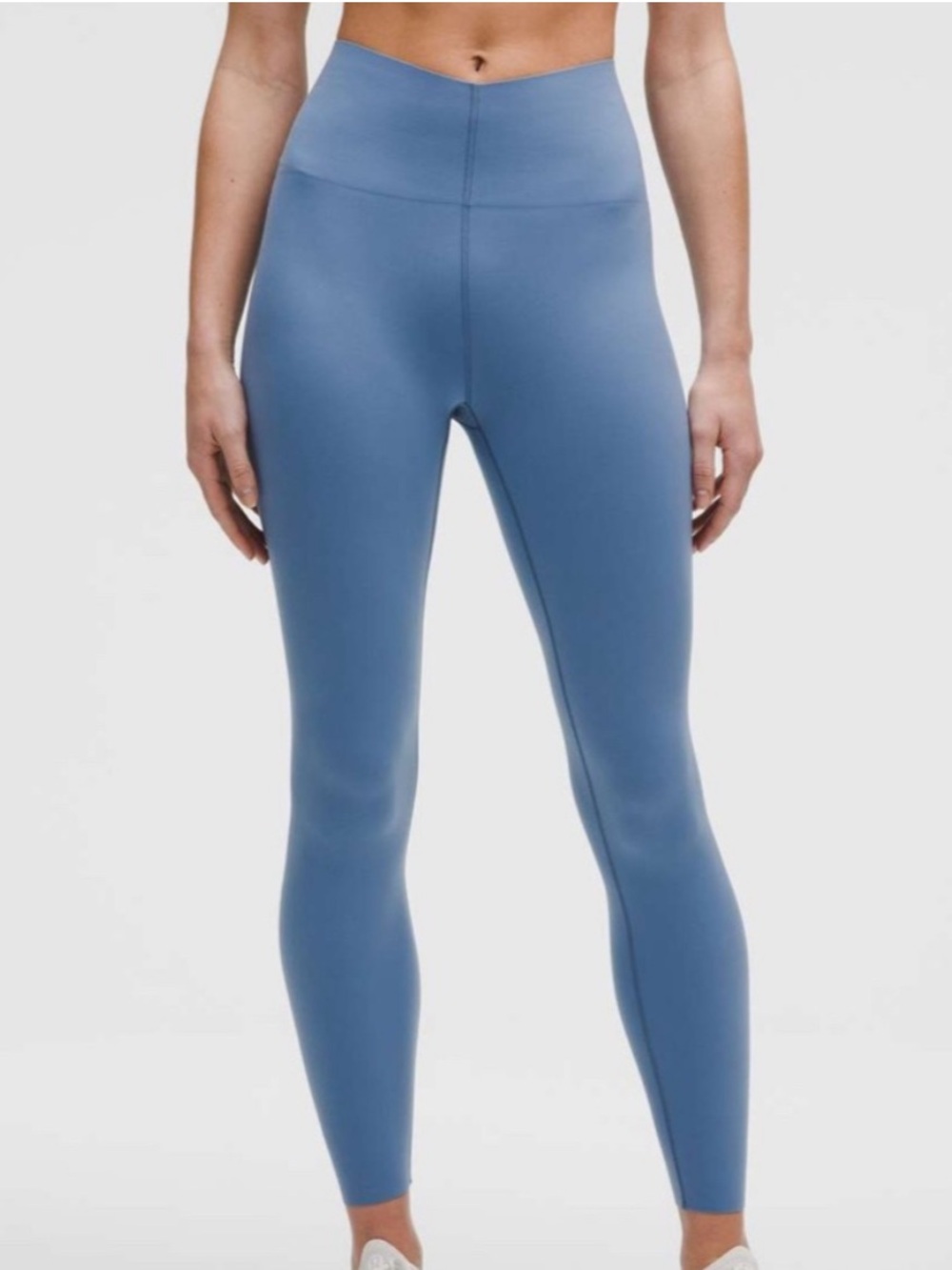 NWT Lululemon | Blue Glow Up HR Tight 25” Leggings in Washed Denim 2